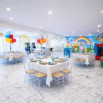 SALLE DE FÊTE BLANCHE POUR ENFANTS – Image 3