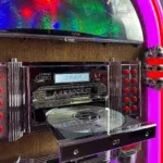 Retro Turntable Classic Jukebox - Image 5