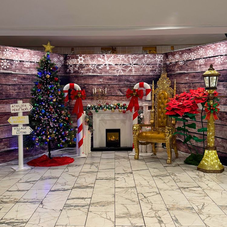 Santa photozone1 Scène du Père Noël – Photo Zone – Image 1